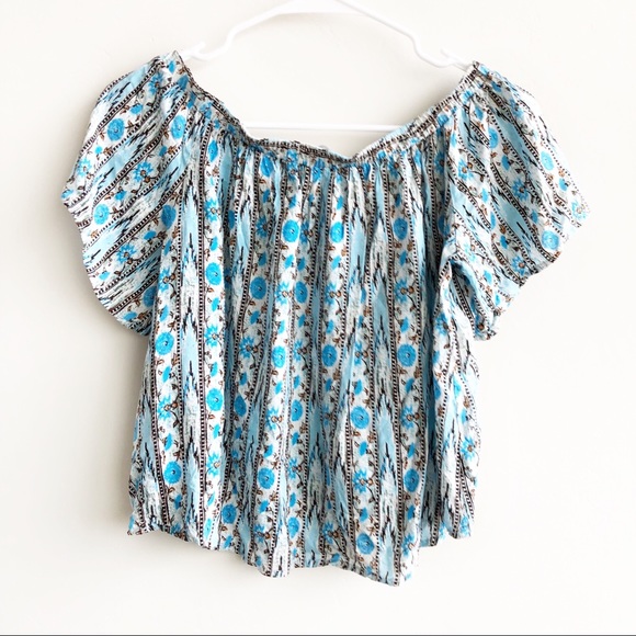 Astr Nordstrom Aztec Print Off The Shoulder Top - Picture 2 of 6